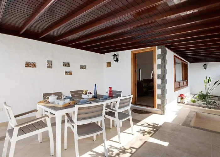 Munoz Puerto del Carmen (Lanzarote)