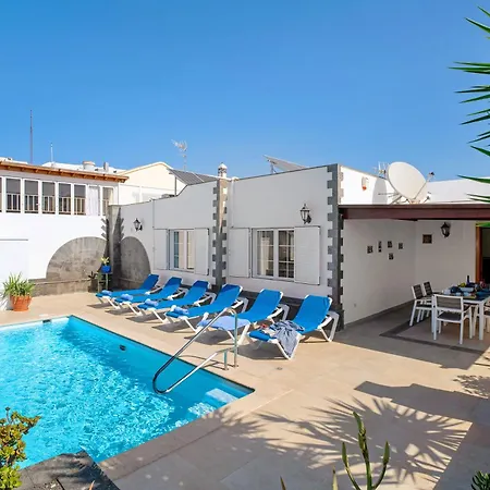 Munoz * פוארטו דל כרמן